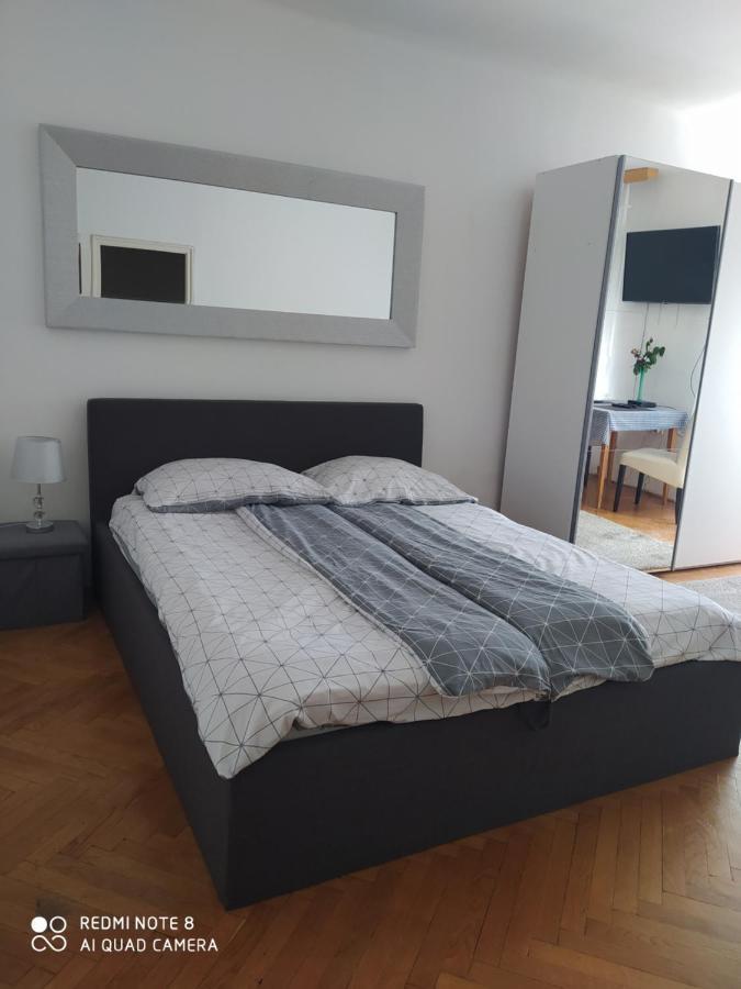 Dom Ter Apartman Apartment Szeged Exterior photo